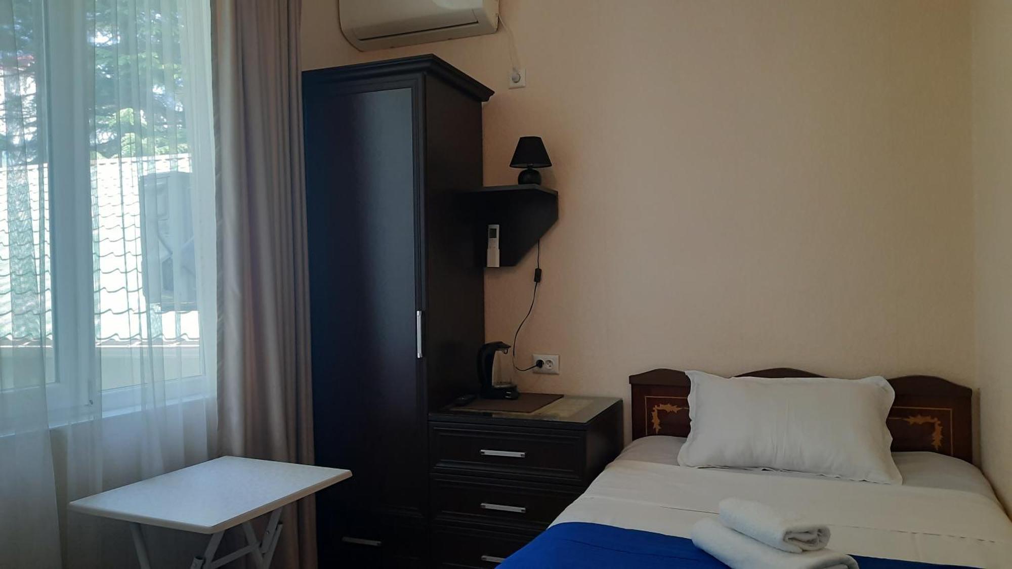 Guesthouse Next To Beach Batumi Exterior foto